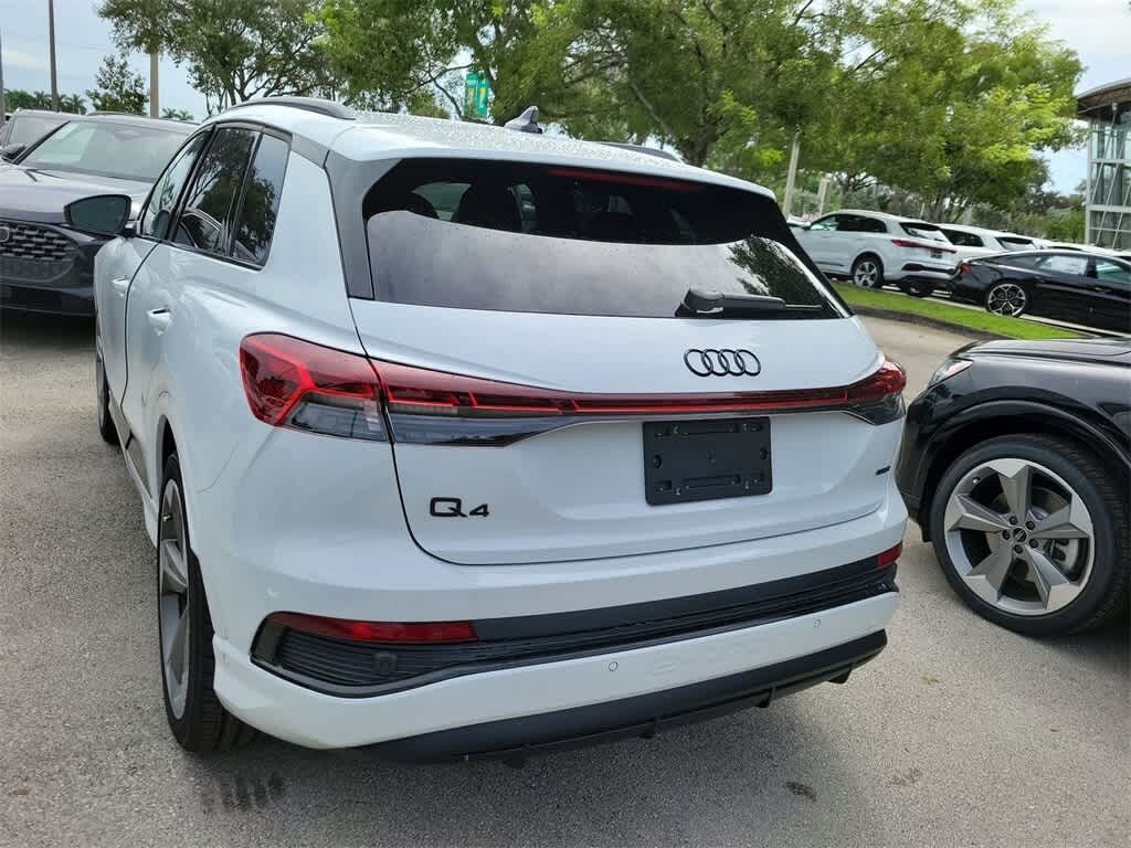 New 2026 Audi Q4 e-tron 55 Premium SUV