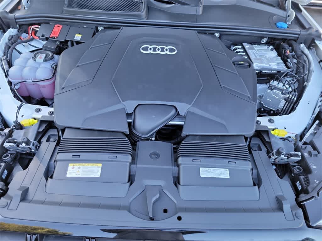 Thumbnail: 2026 Audi Q7 - 9