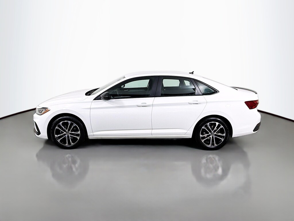 Used 2025 Volkswagen Jetta 1.5T Sport Sedan