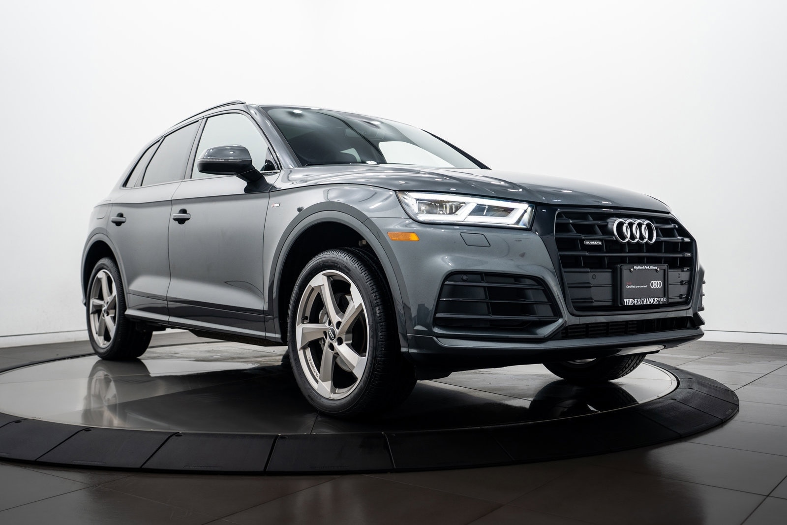 2020 Audi Q5 Premium Plus's photo