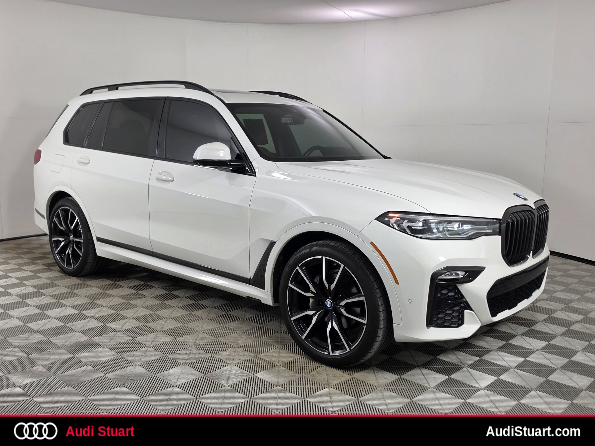 2021 BMW X7