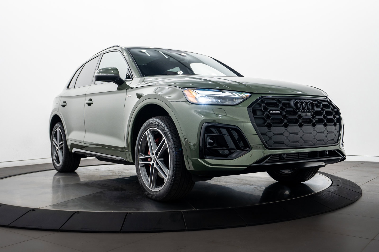 2024 Audi Q5 Prestige's photo