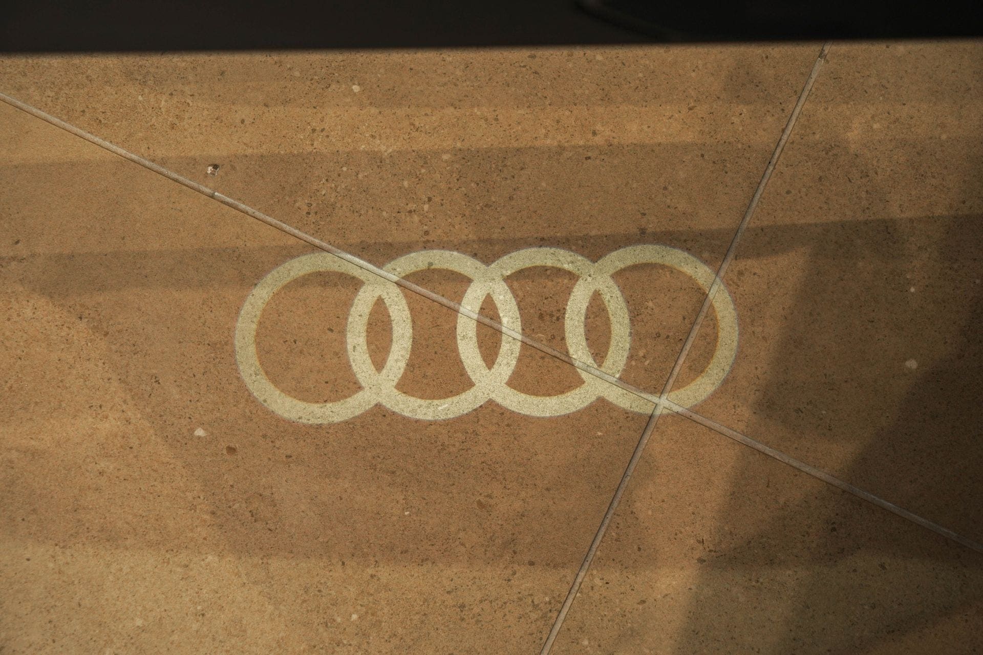 2025 Audi Q8 Premium Plus - Photo 23