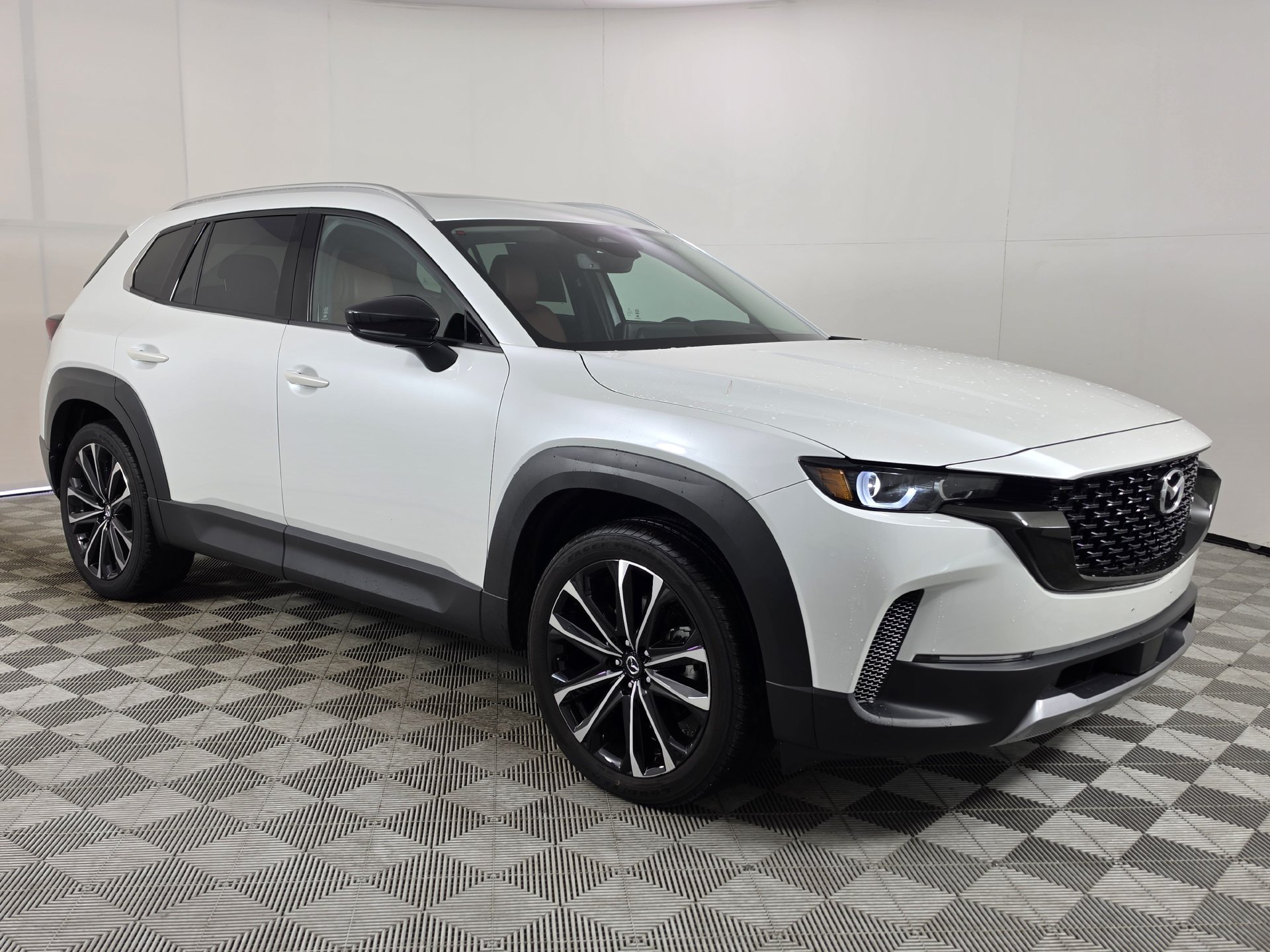 2025 Mazda CX-50 Premium
