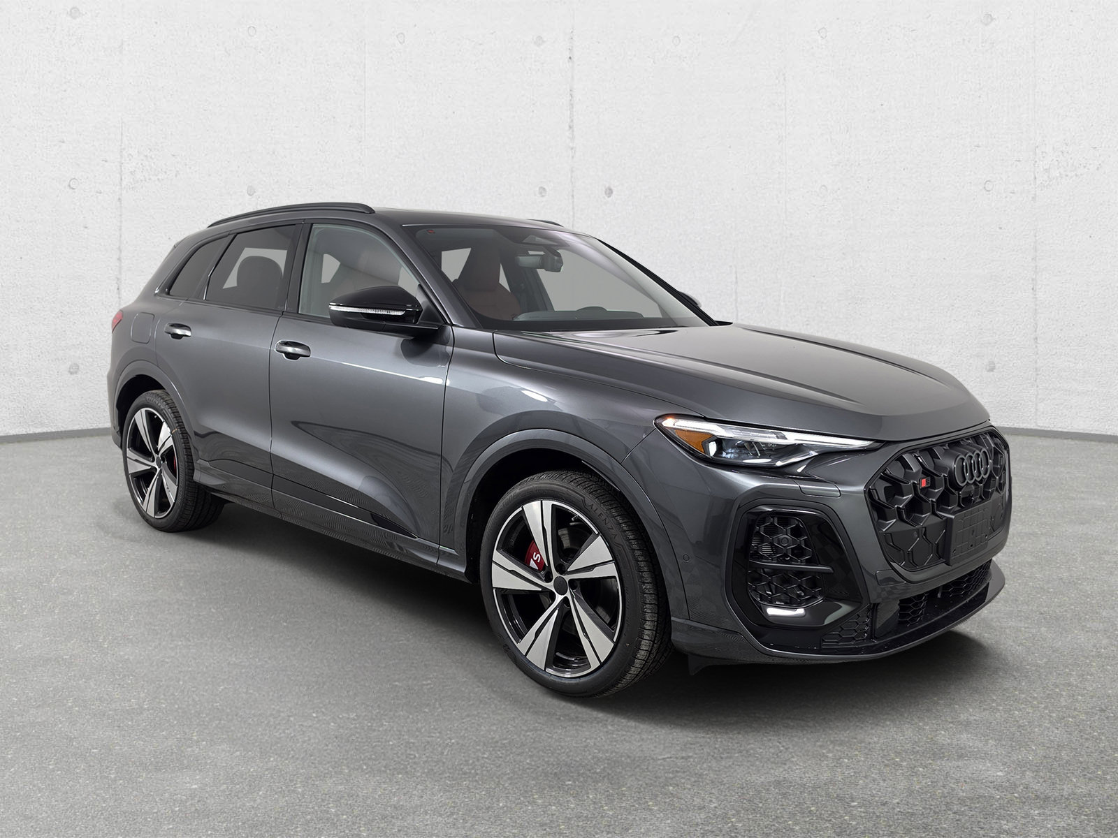 2026 Audi SQ5 Premium Plus