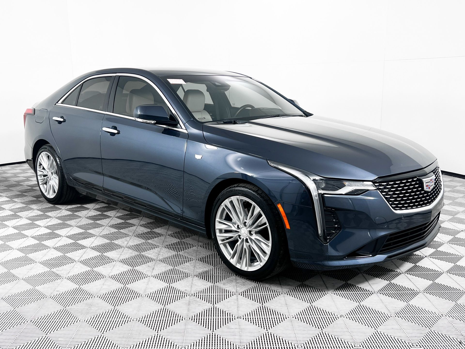 2025 Cadillac CT4 Premium Luxury's photo