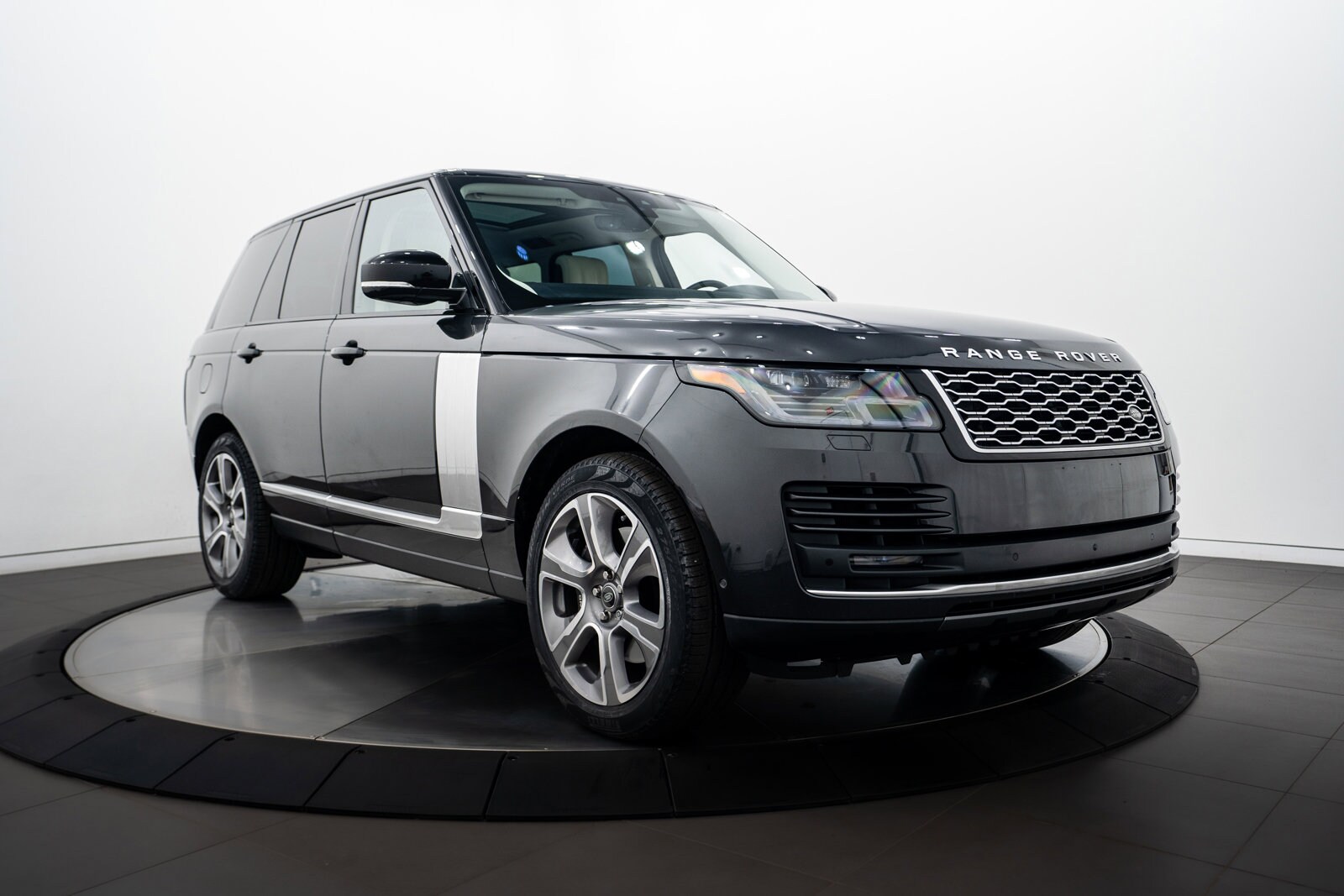 Used 2020 Land Rover Range Rover HSE with VIN SALGS2RU5LA575177 for sale in Burlington, VT