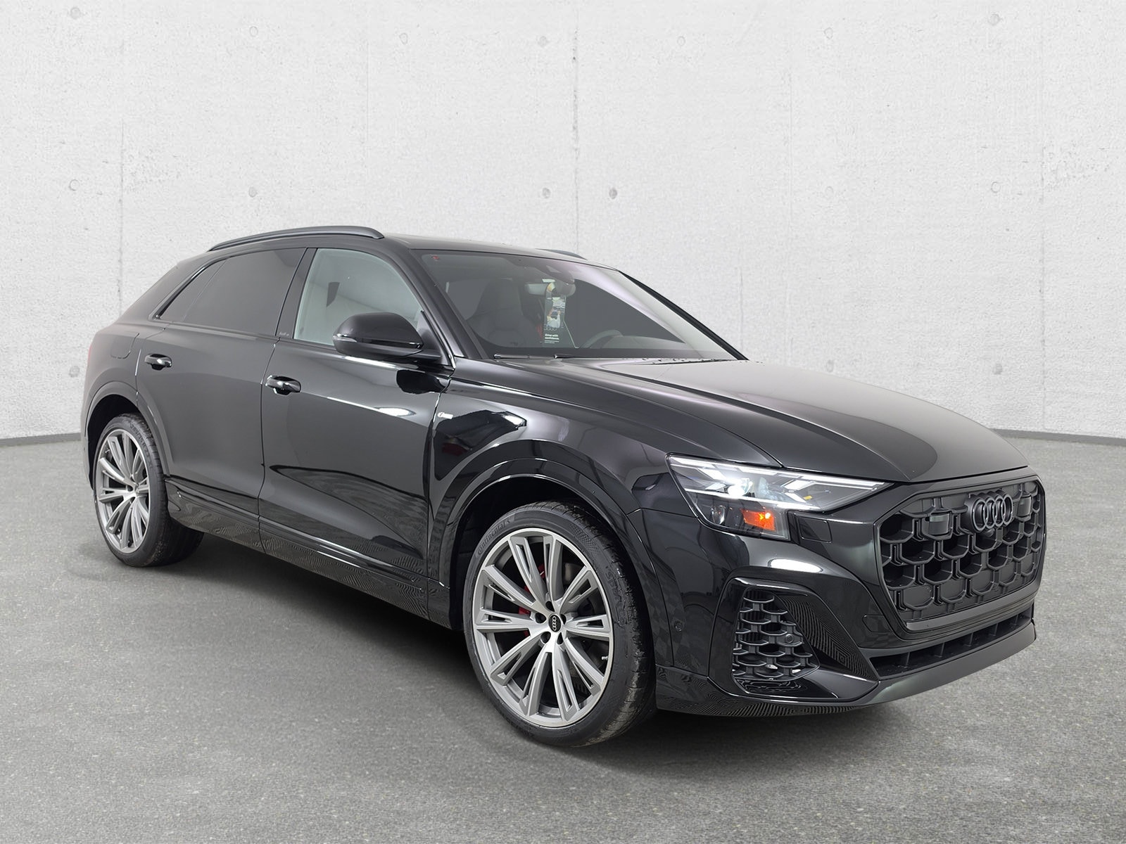 2026 Audi Q8