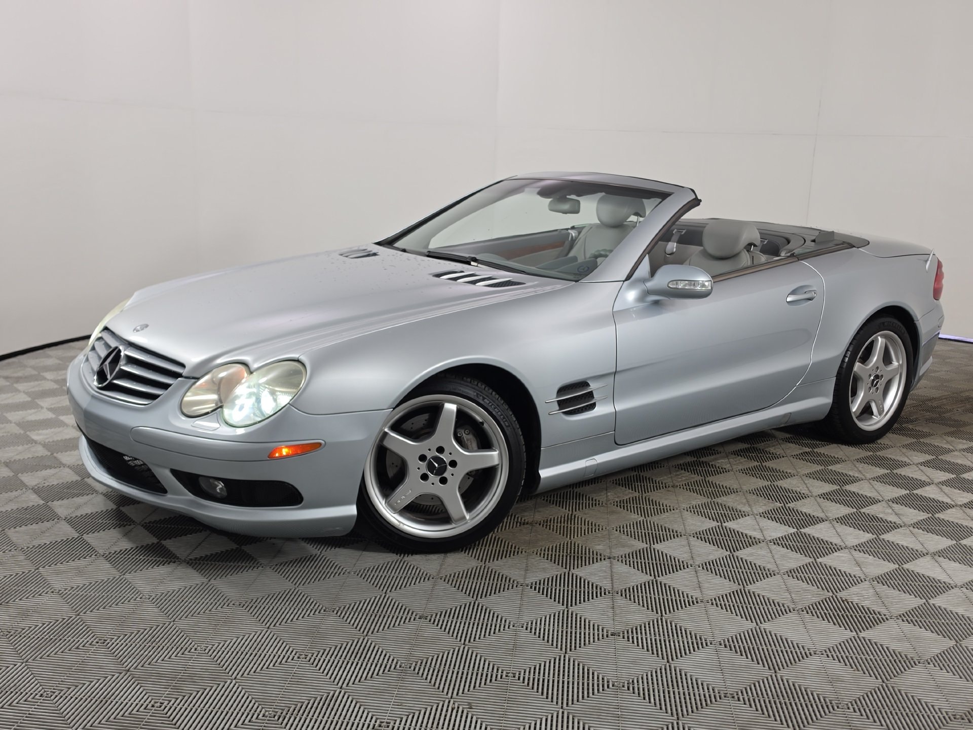 2003 Mercedes-Benz SL-Class