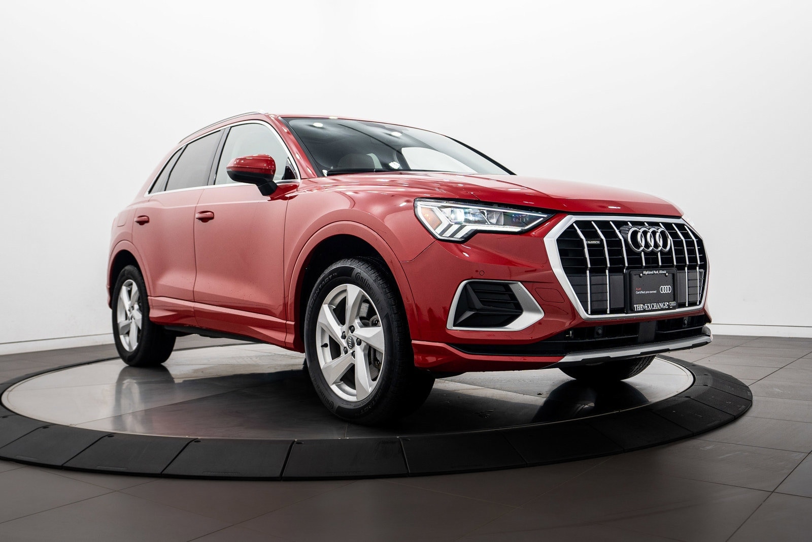 2020 Audi Q3 Premium Plus's photo
