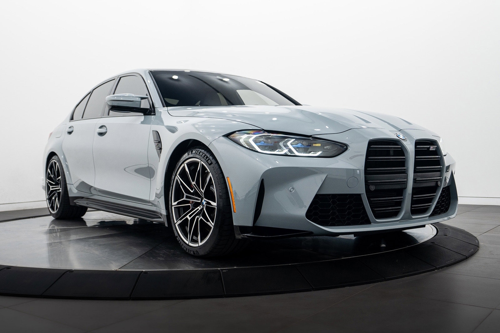 2021 BMW M3 Sedan Base's photo