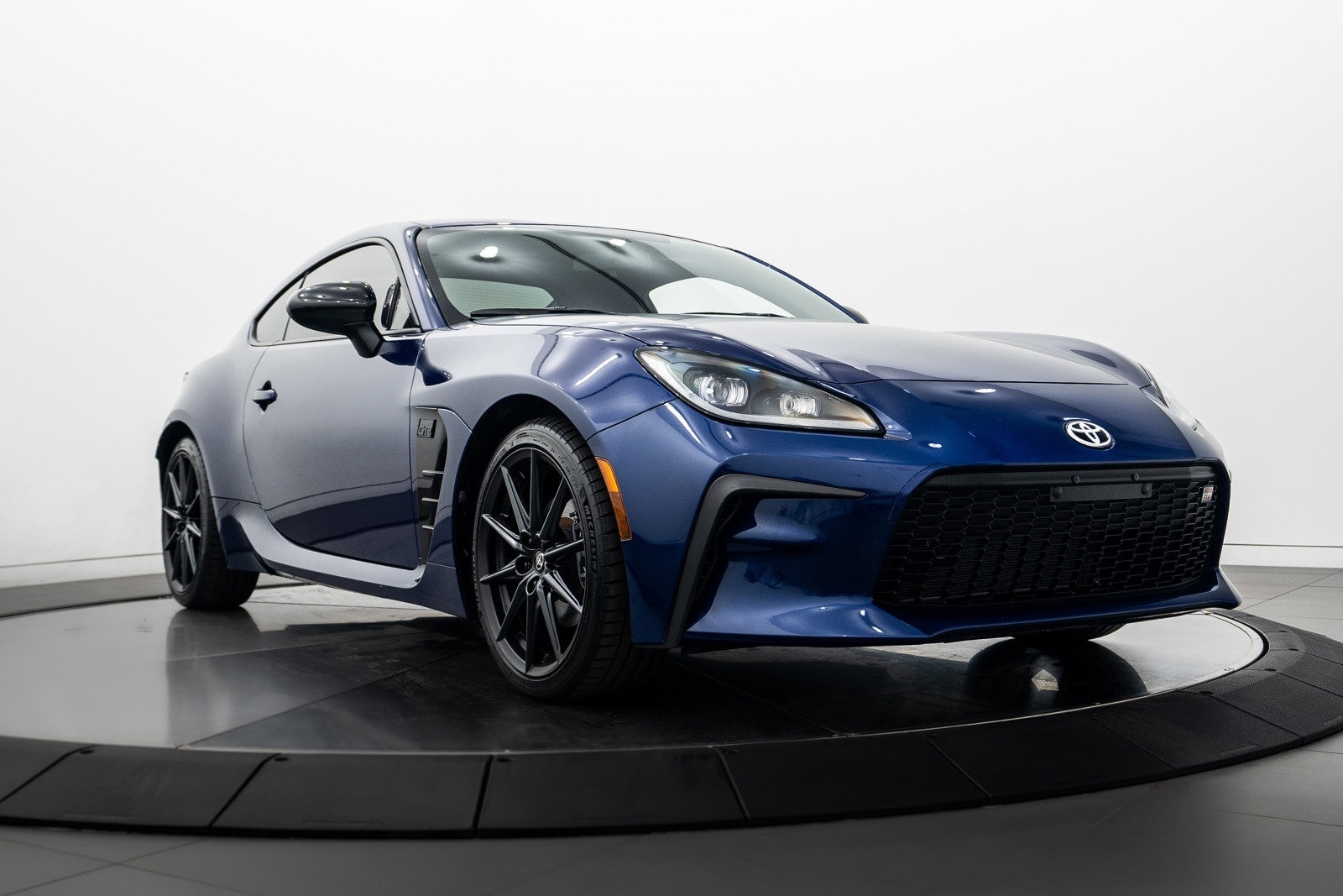 2022 Toyota GR86 Premium's photo