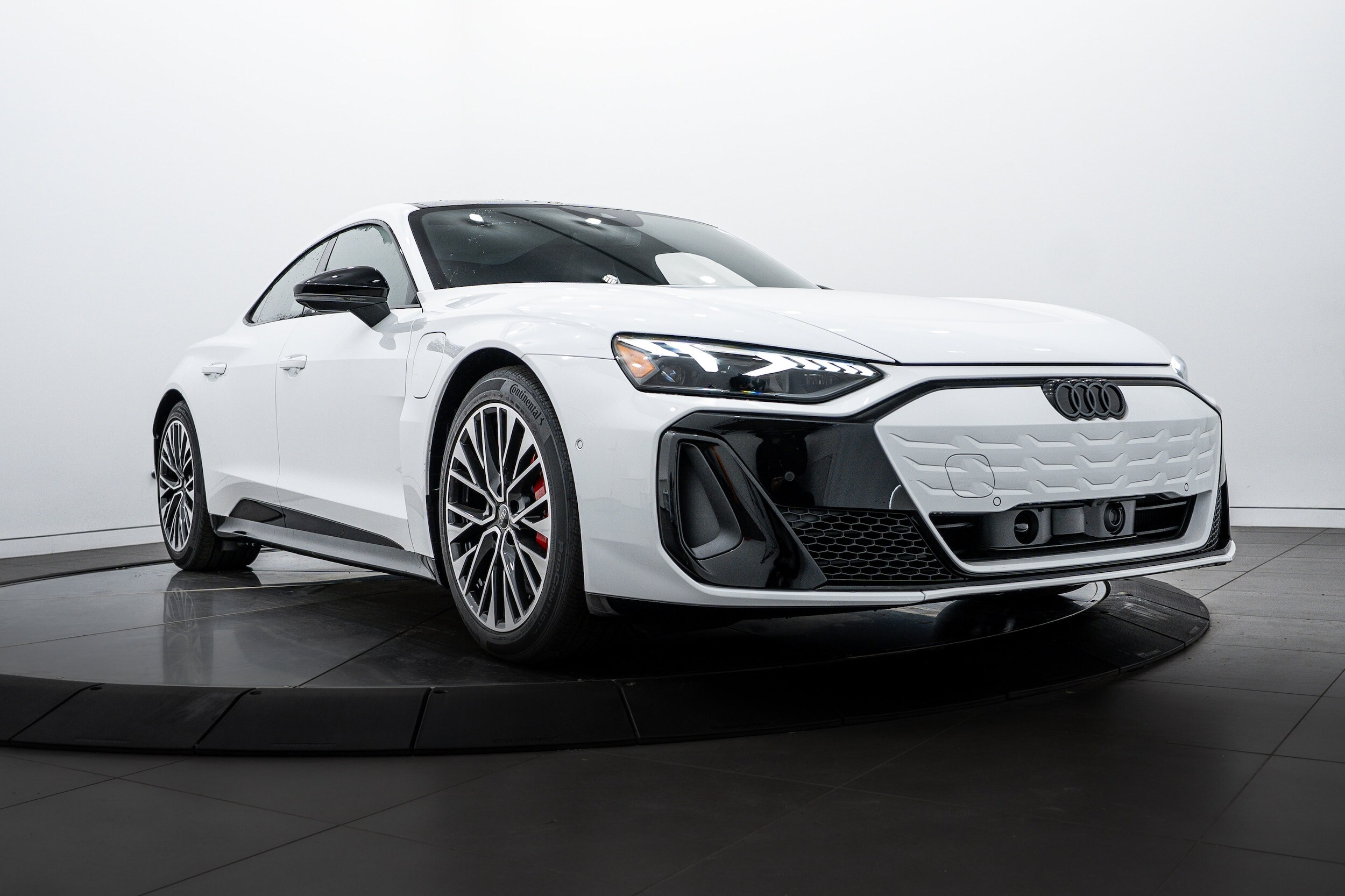 2026 Audi S e-tron GT Premium Plus