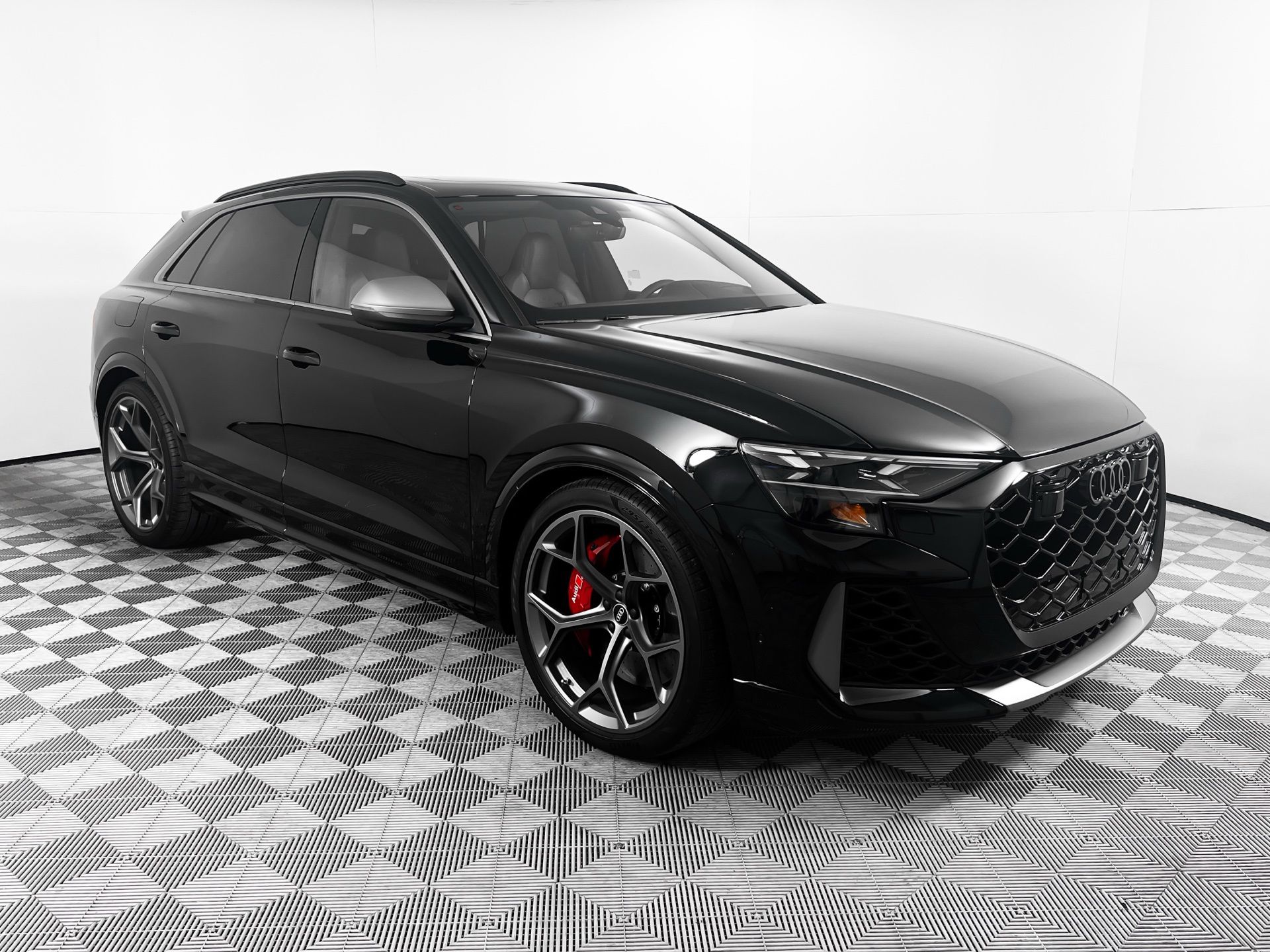 2026 Audi RS Q8 Base's photo