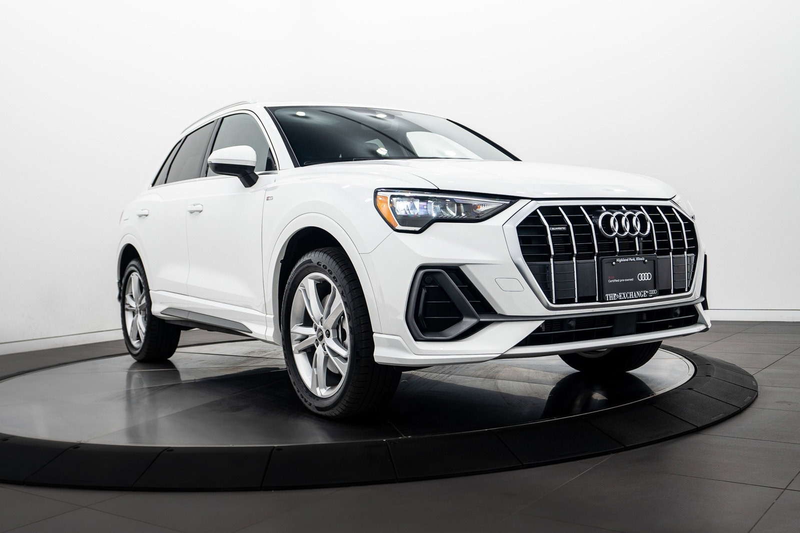 2022 Audi Q3 S Line Premium's photo