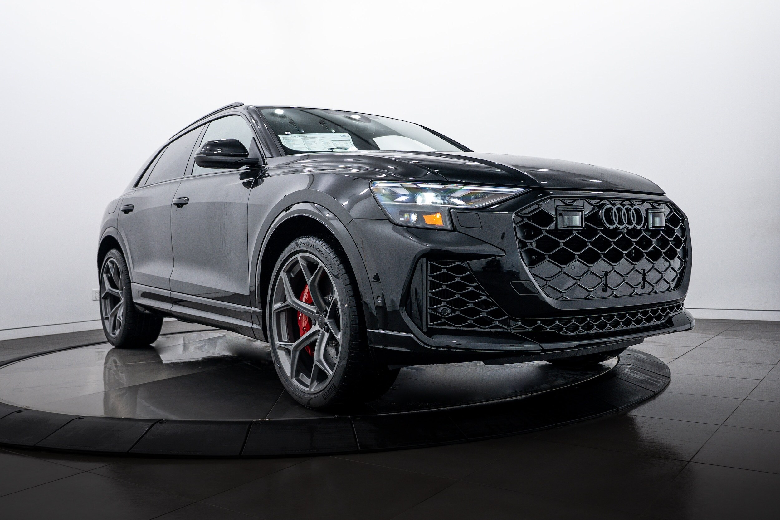2026 Audi RS Q8 performance