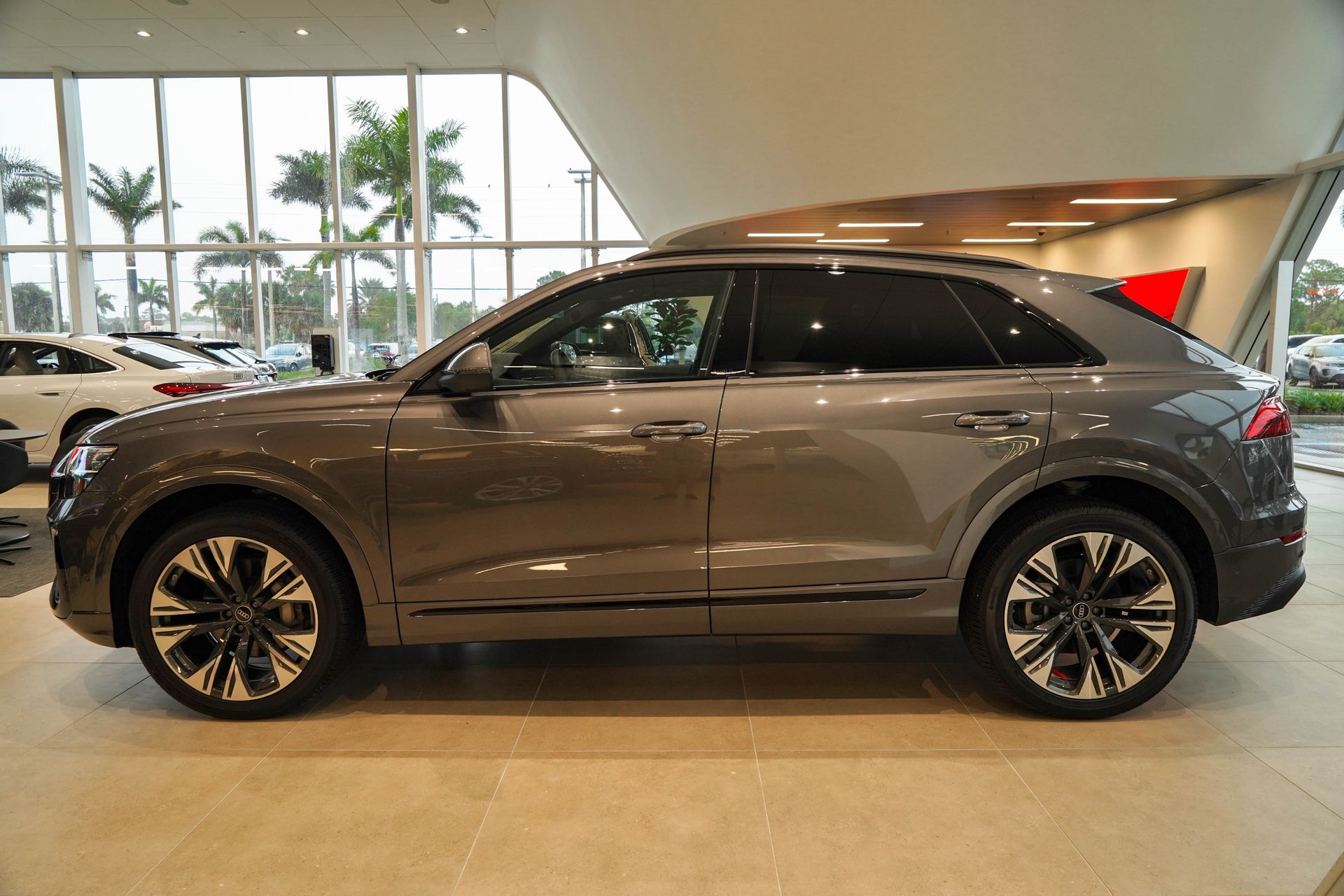 2025 Audi Q8 Premium Plus - Photo 6