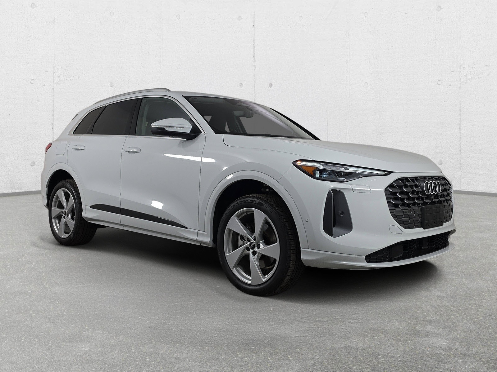 2026 Audi Q5 Premium Plus