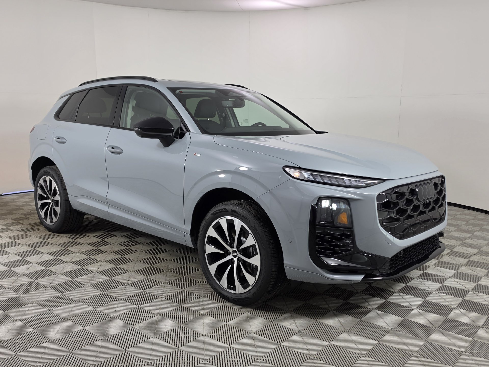2026 Audi Q3 Base