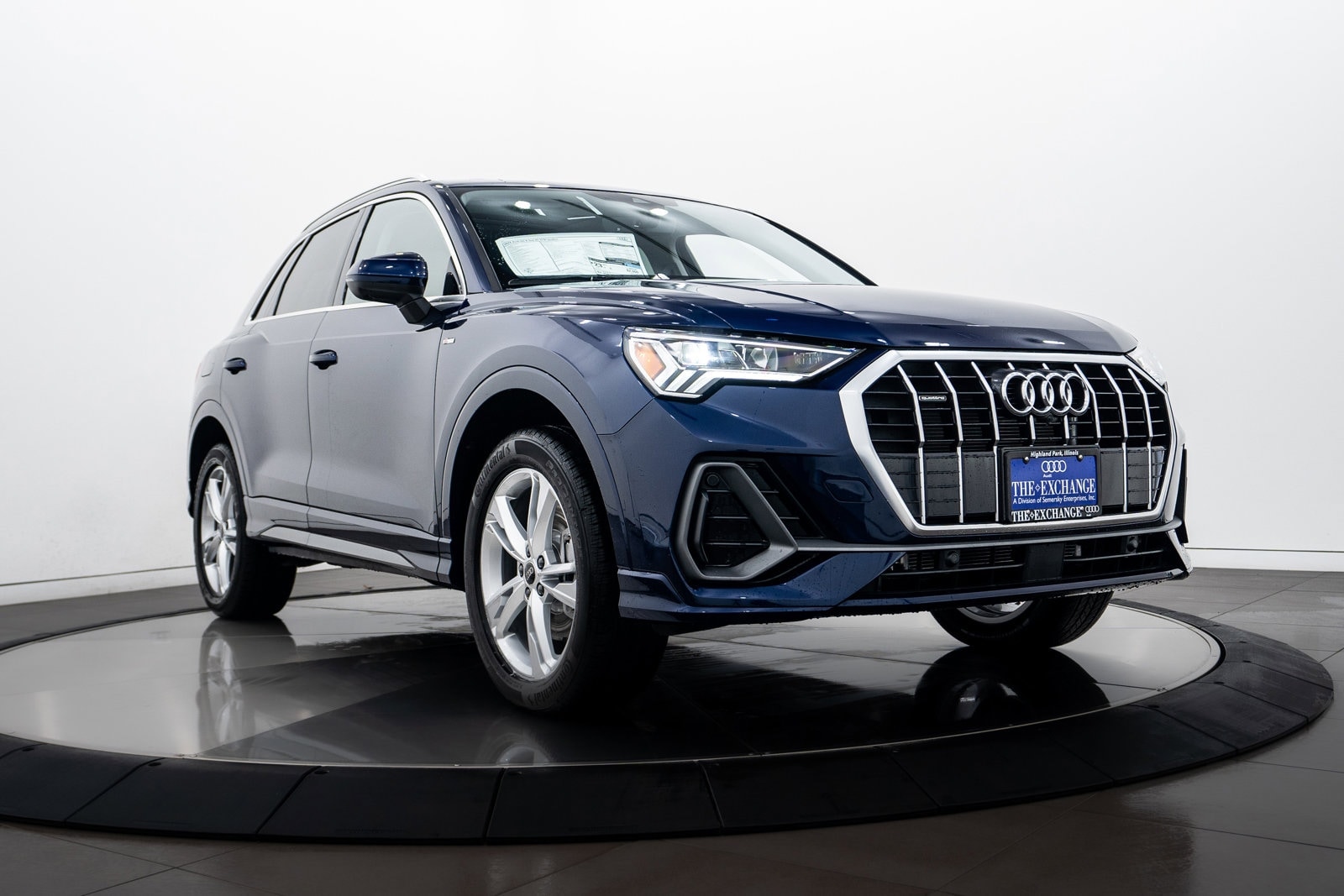 2024 Audi Q3 S Line Premium Plus's photo