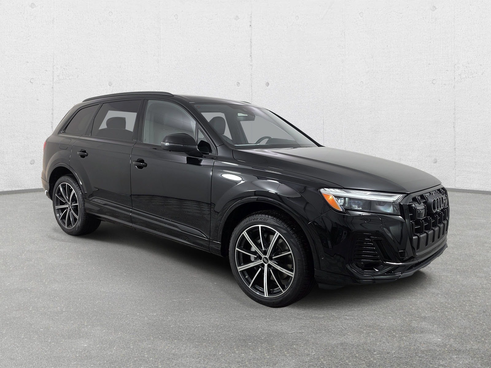 2026 Audi Q7 Premium Plus
