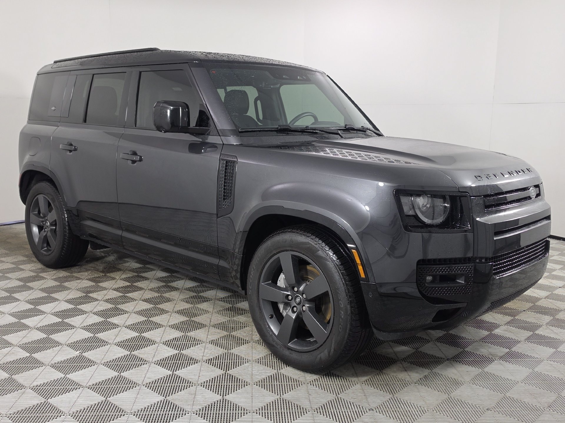 2024 Land Rover Defender