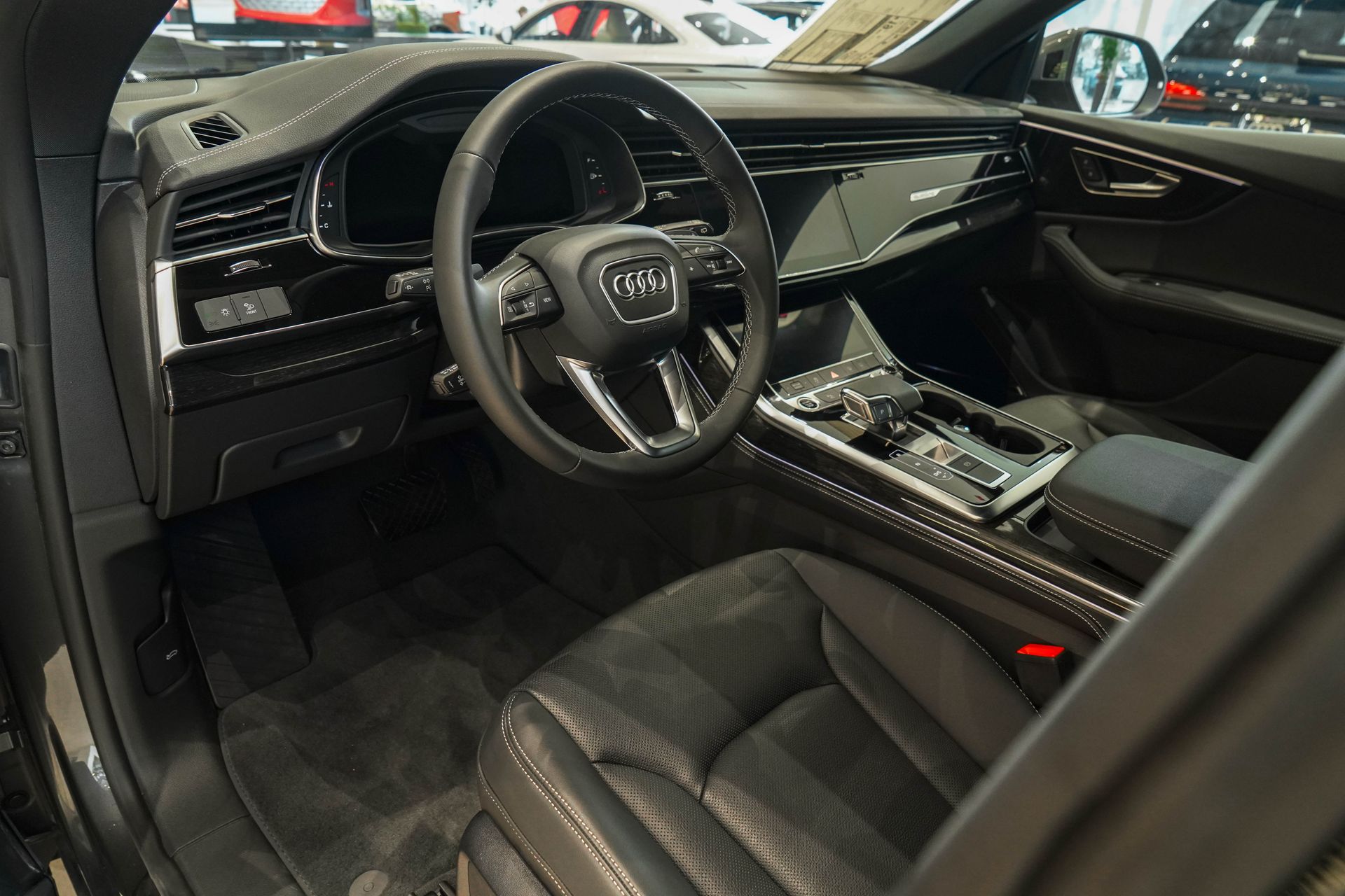2025 Audi Q8 Premium Plus - Photo 26