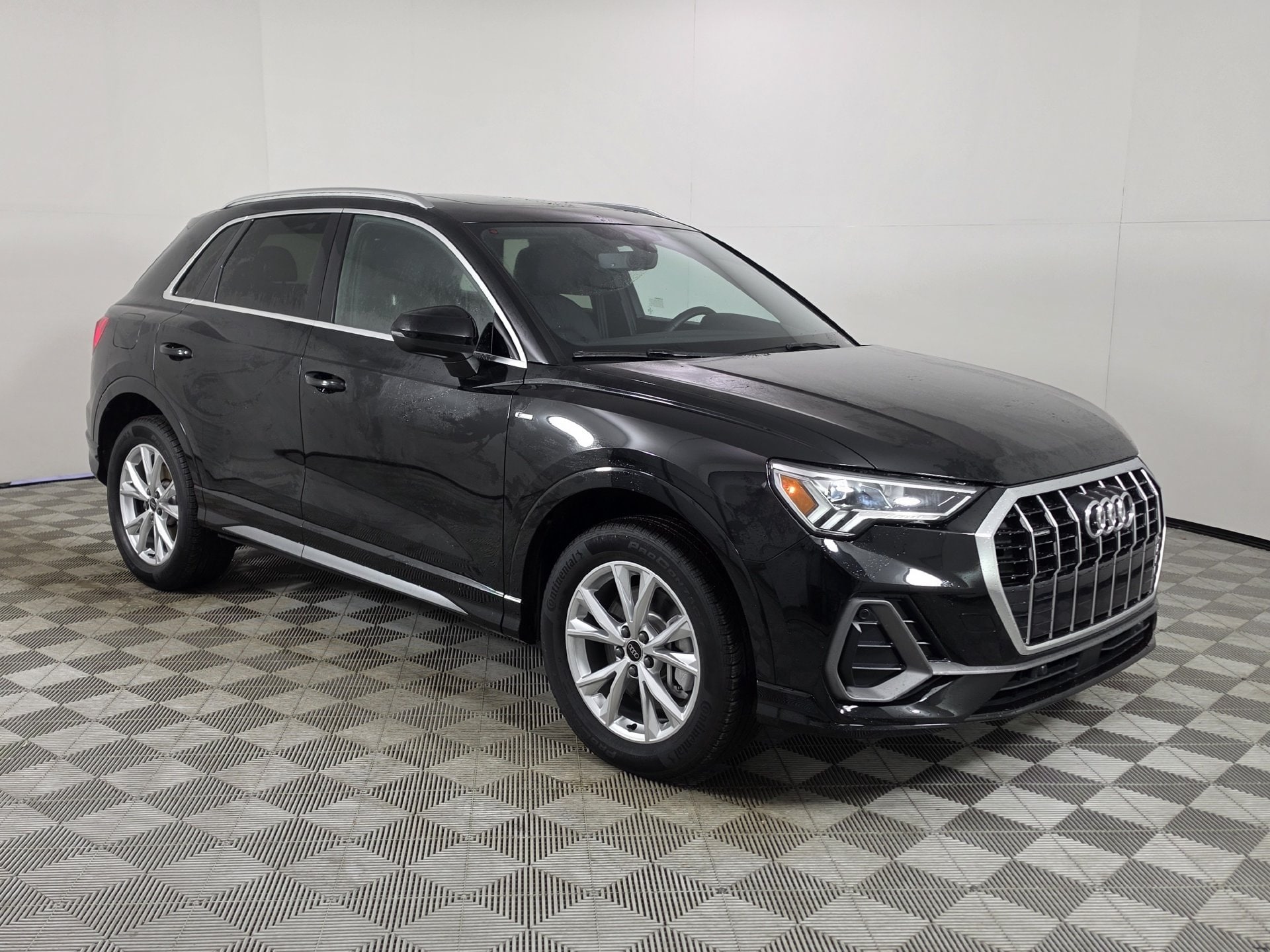 2025 Audi Q3