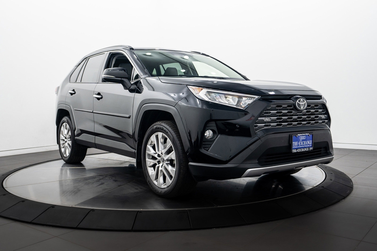 Used 2019 Toyota RAV4 Limited with VIN JTMN1RFV4KD035663 for sale in Burlington, VT