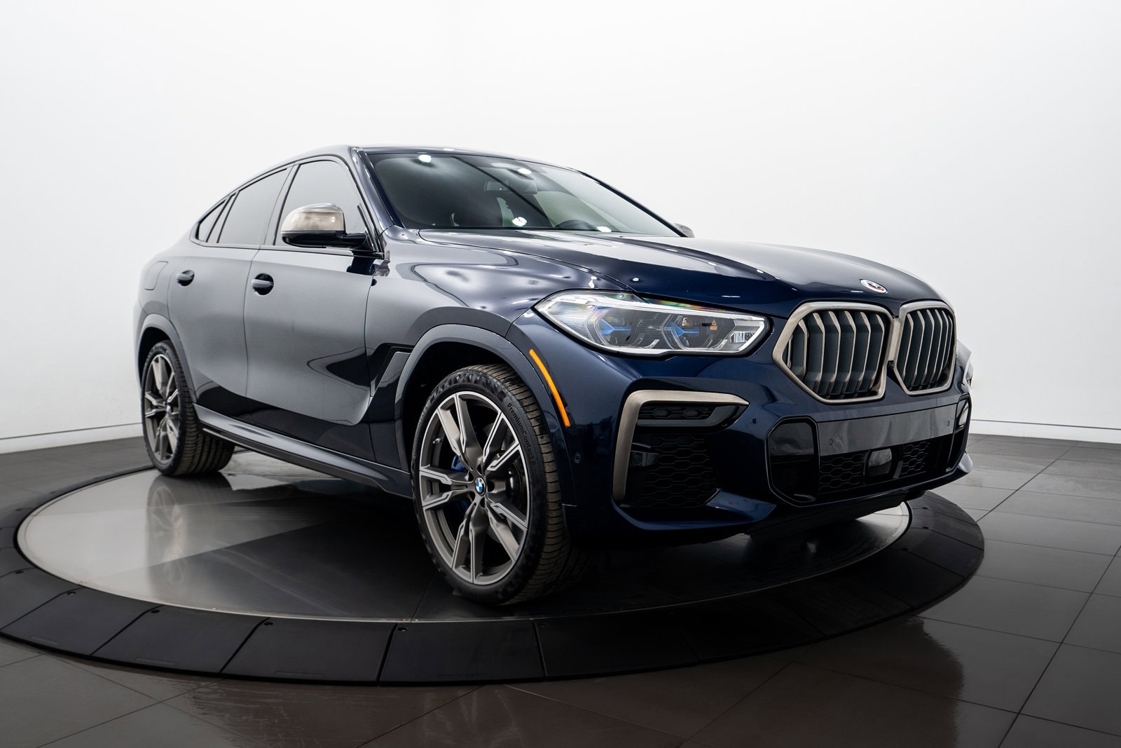 Used 2022 BMW X6 M50i with VIN 5UXCY8C06N9M30939 for sale in Burlington, VT