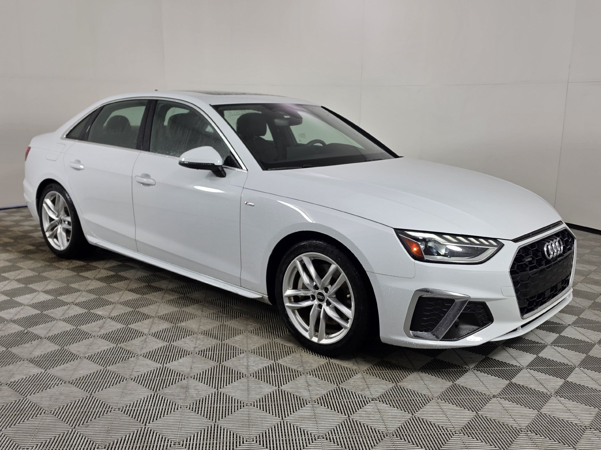 2023 Audi A4 Premium Plus