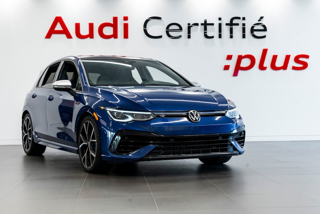 Used 2024 Volkswagen | Toit panoramique | À hayon