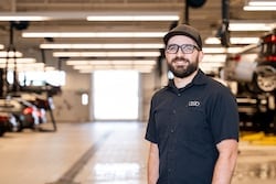 Staff member Jérémie Boivin from 32b312118ee0