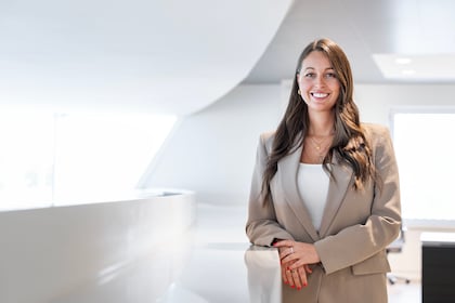 Staff member Élise Gagnon-Gilbert from 51d685b4ced2