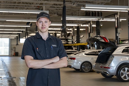 Staff member Mathieu Côté from 51d685b4ced2