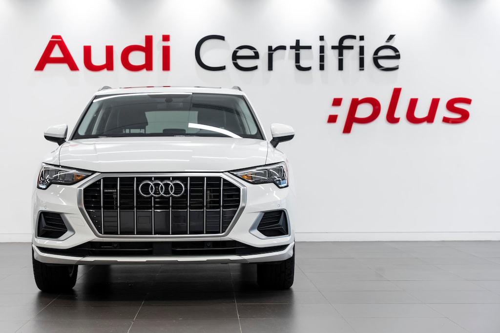 Used 2024 Audi  40 Komfort VUS