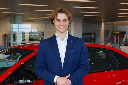 Staff member Fabris Courchesne from 51d685b4ced2