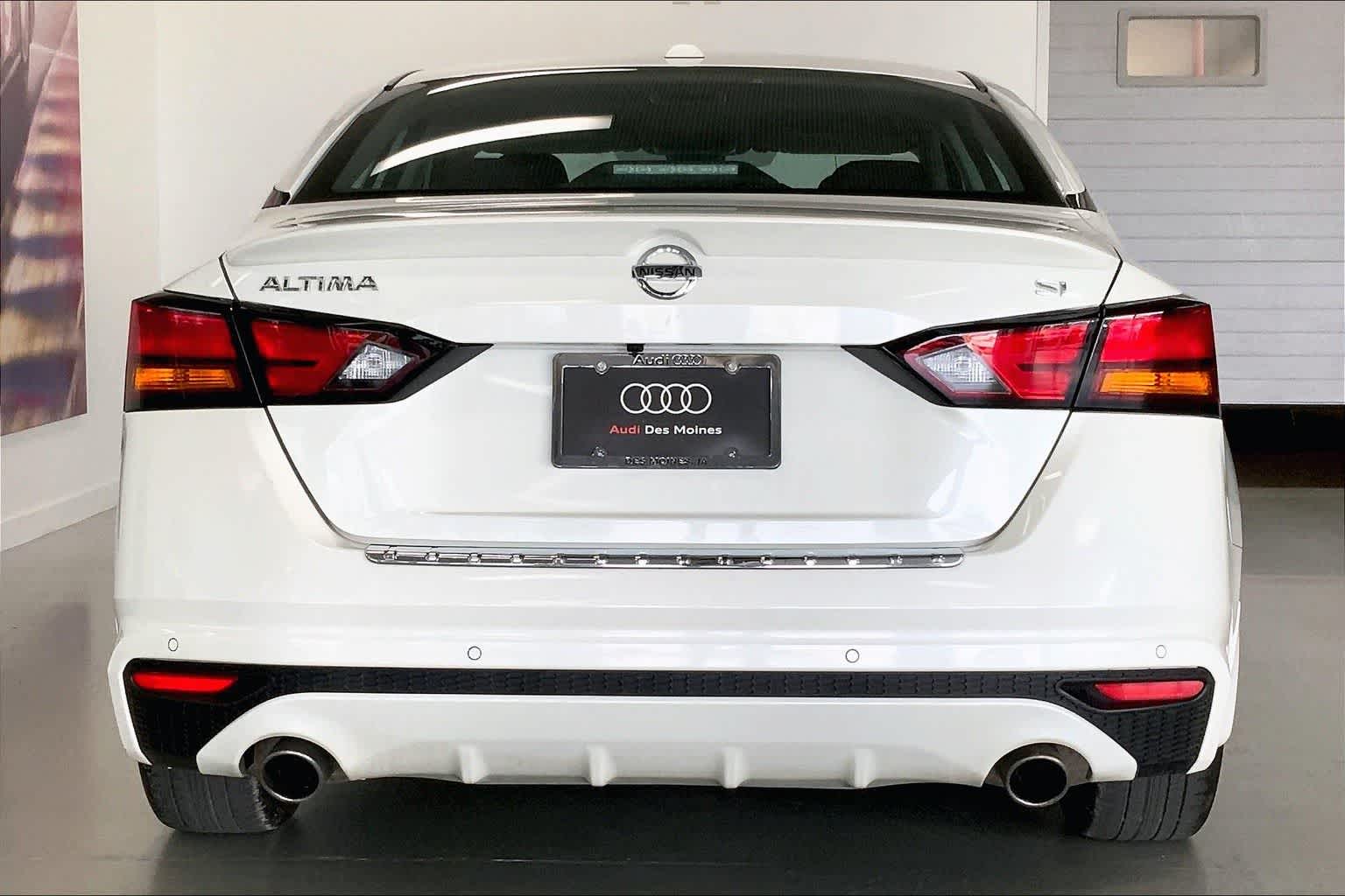 Thumbnail: 2022 Nissan Altima - 5