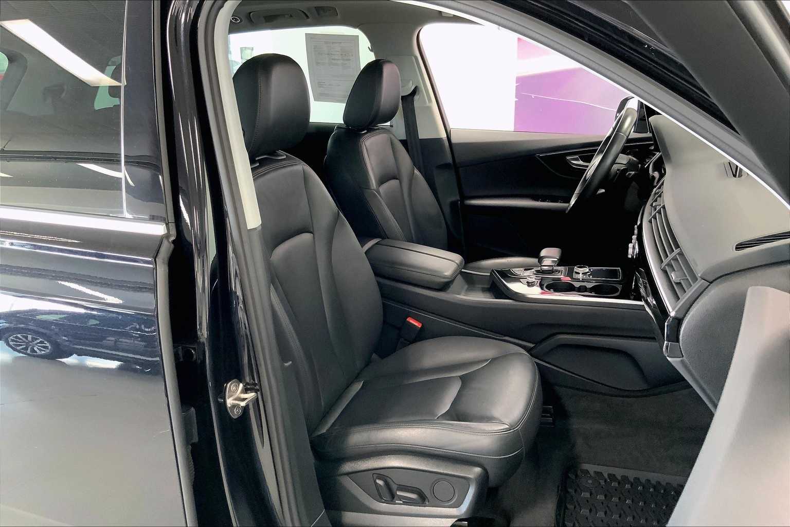 Thumbnail: 2018 Audi Q7 - 11