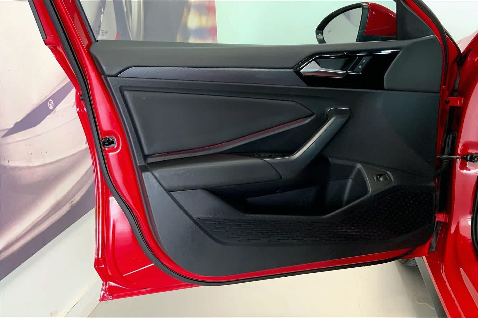 Thumbnail: 2019 Volkswagen Jetta - 24