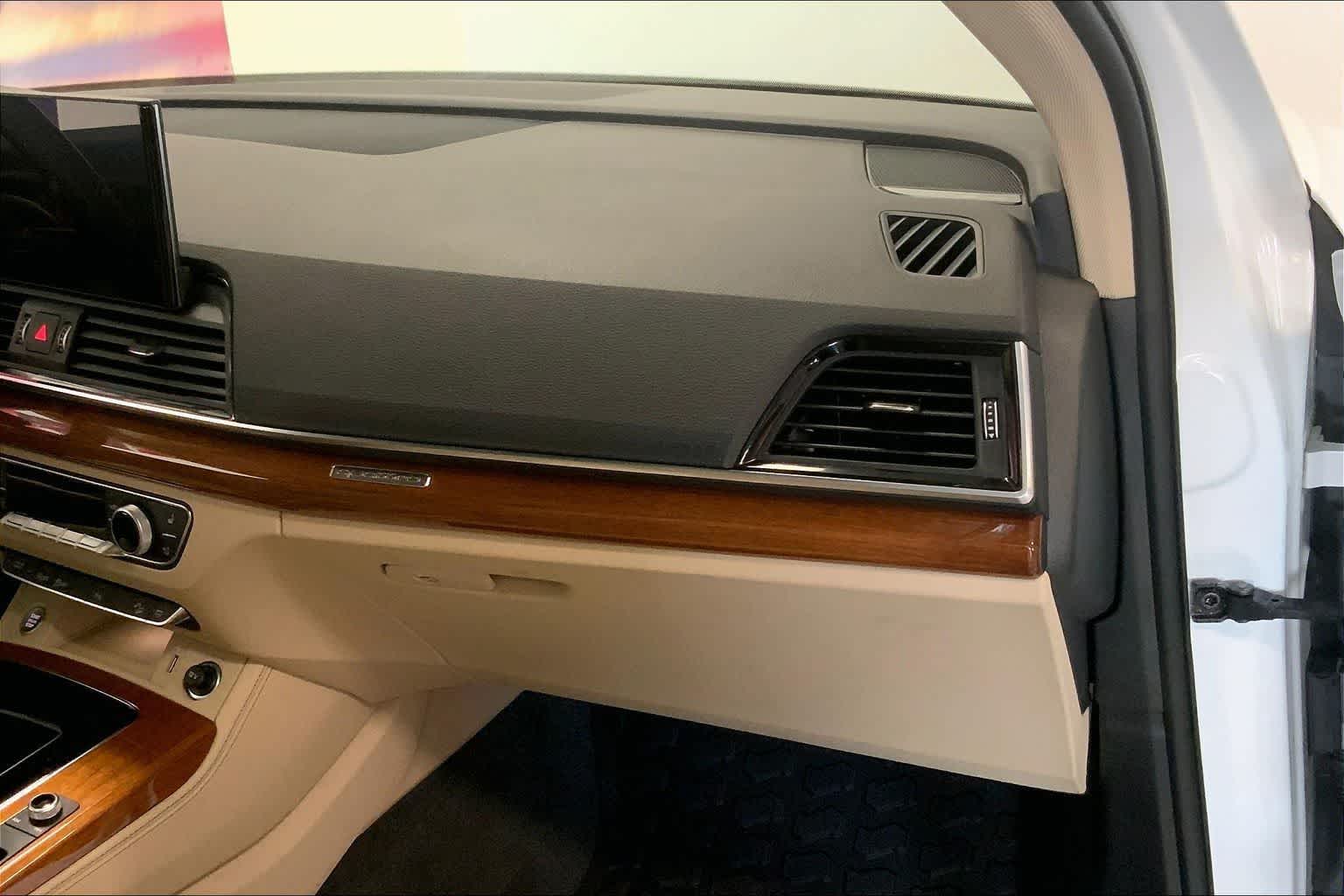 Thumbnail: 2023 Audi Q5 - 20