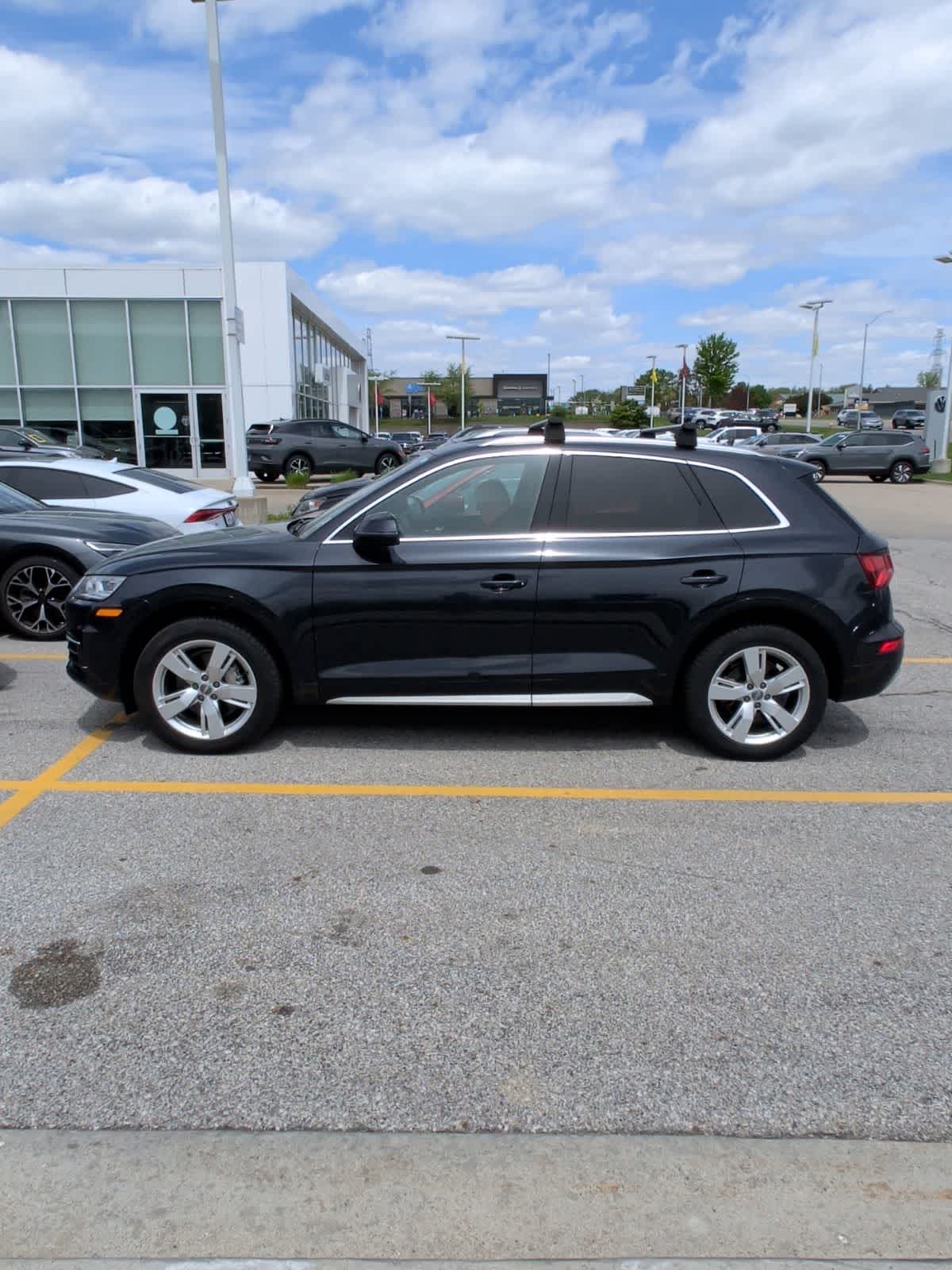 Thumbnail: 2019 Audi Q5 - 2