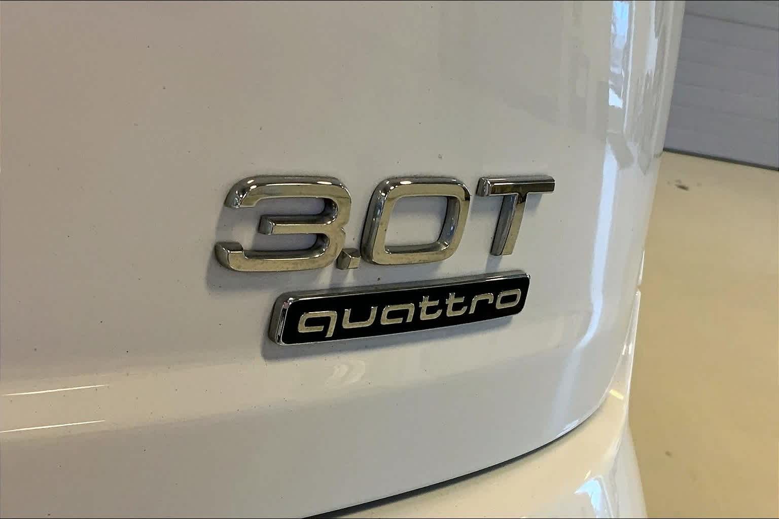 Thumbnail: 2018 Audi Q7 - 7