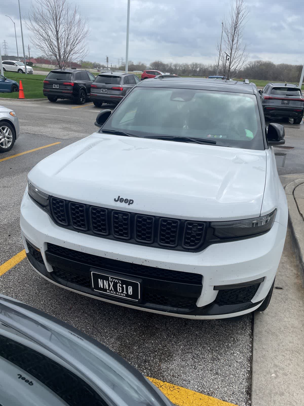 Thumbnail: 2023 Jeep Grand Cherokee - 6