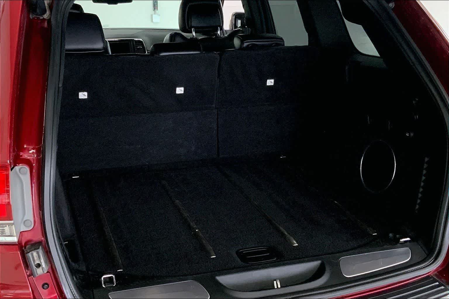 Thumbnail: 2014 Jeep Grand Cherokee - 16