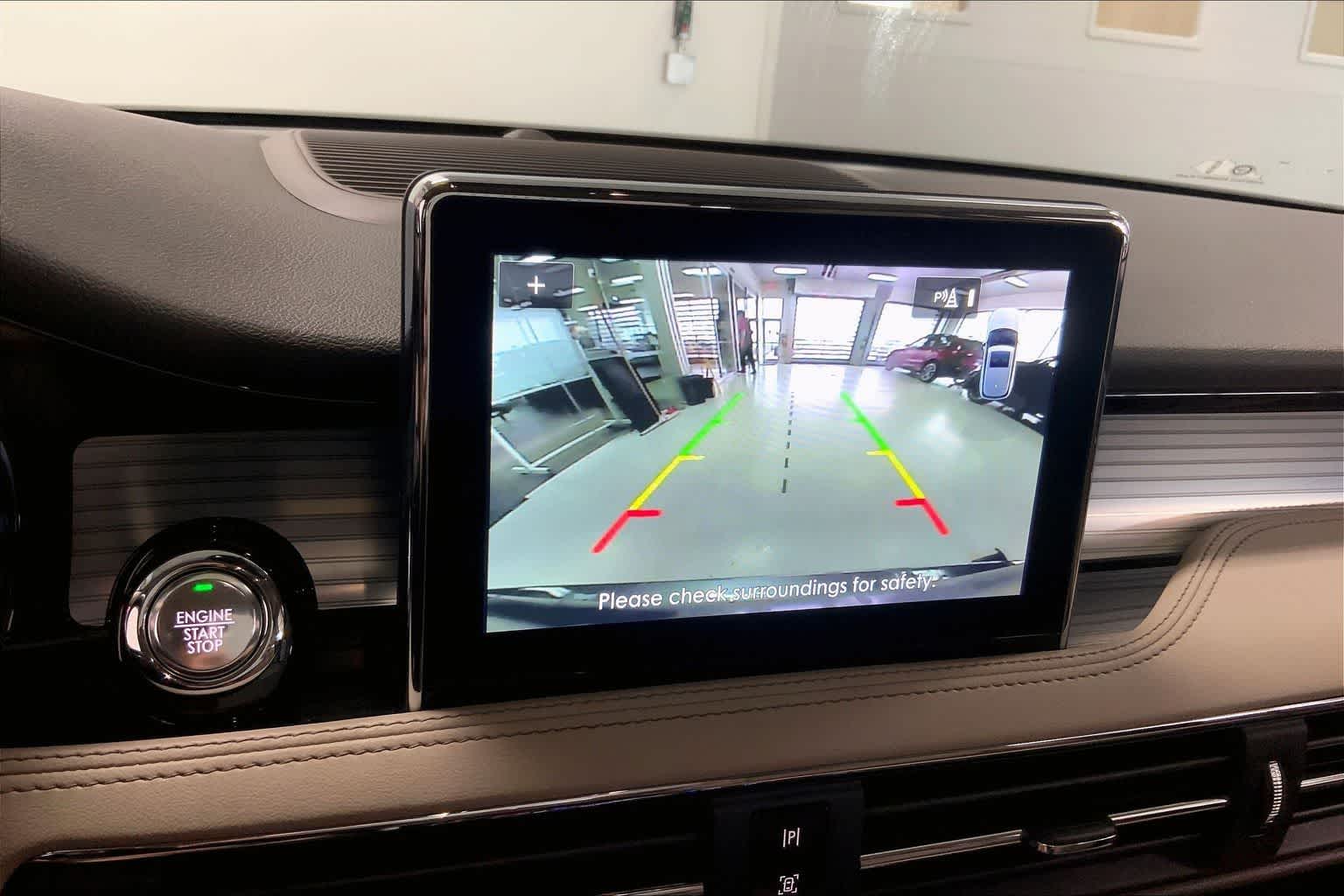 Thumbnail: 2022 Lincoln Corsair - 23