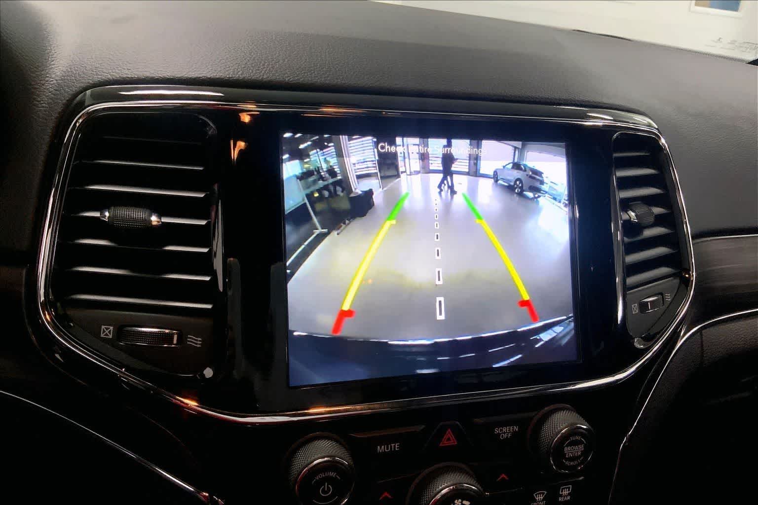 Thumbnail: 2019 Jeep Grand Cherokee - 23