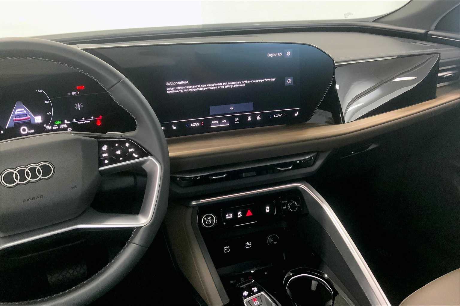 Thumbnail: 2025 Audi Q5 - 14