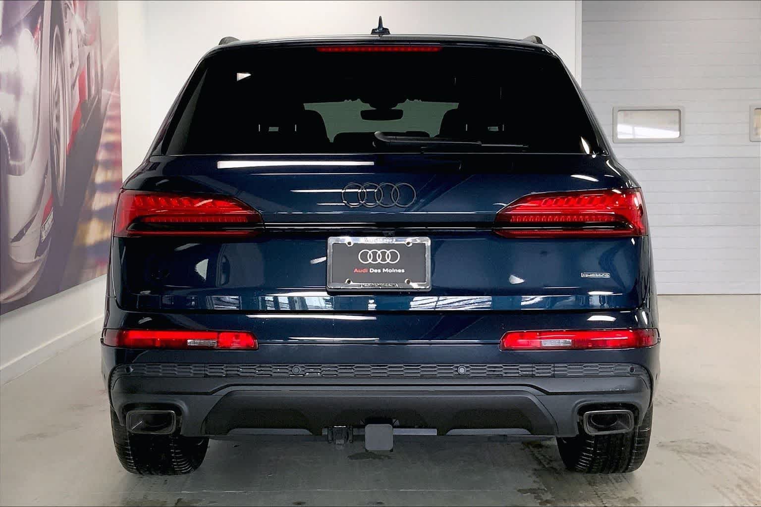 Thumbnail: 2026 Audi Q7 - 5