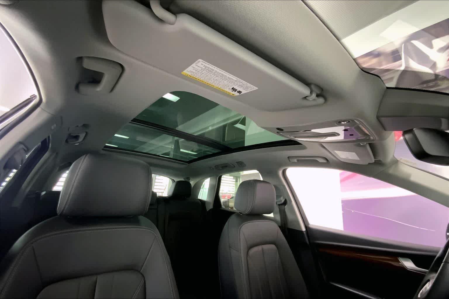 Thumbnail: 2023 Audi Q5 - 27